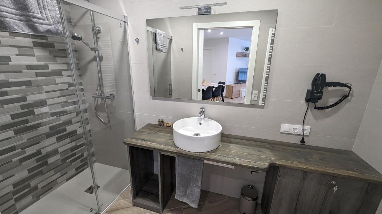 Ferienwohnung Hydros Ripoll Exterior foto