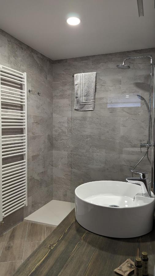 Ferienwohnung Hydros Ripoll Exterior foto